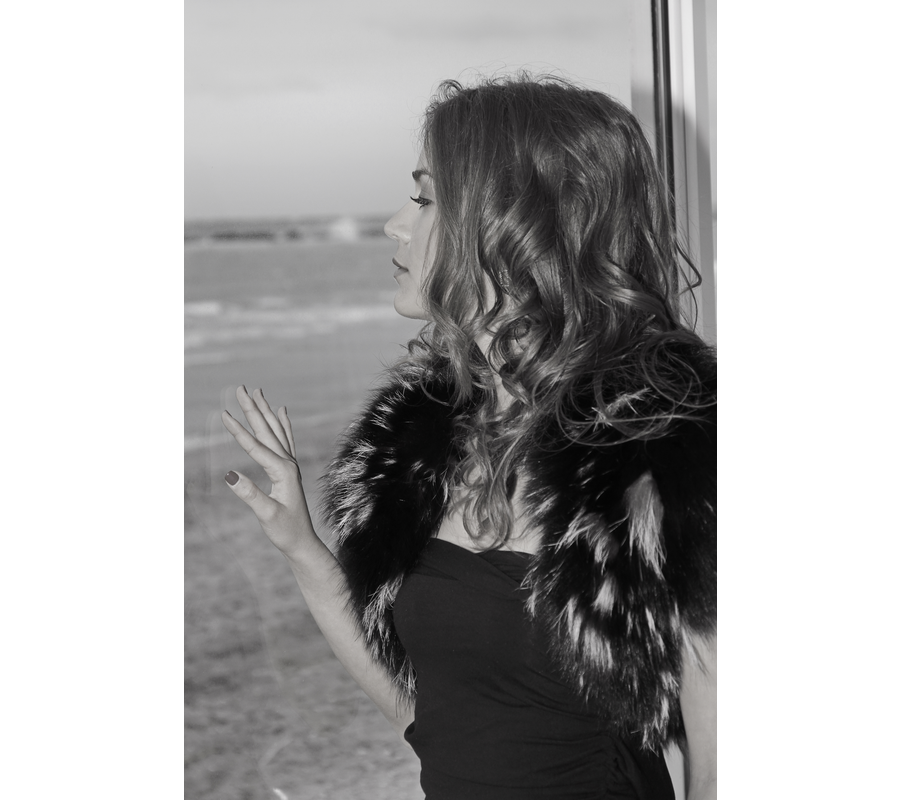 IMM__44902--bw